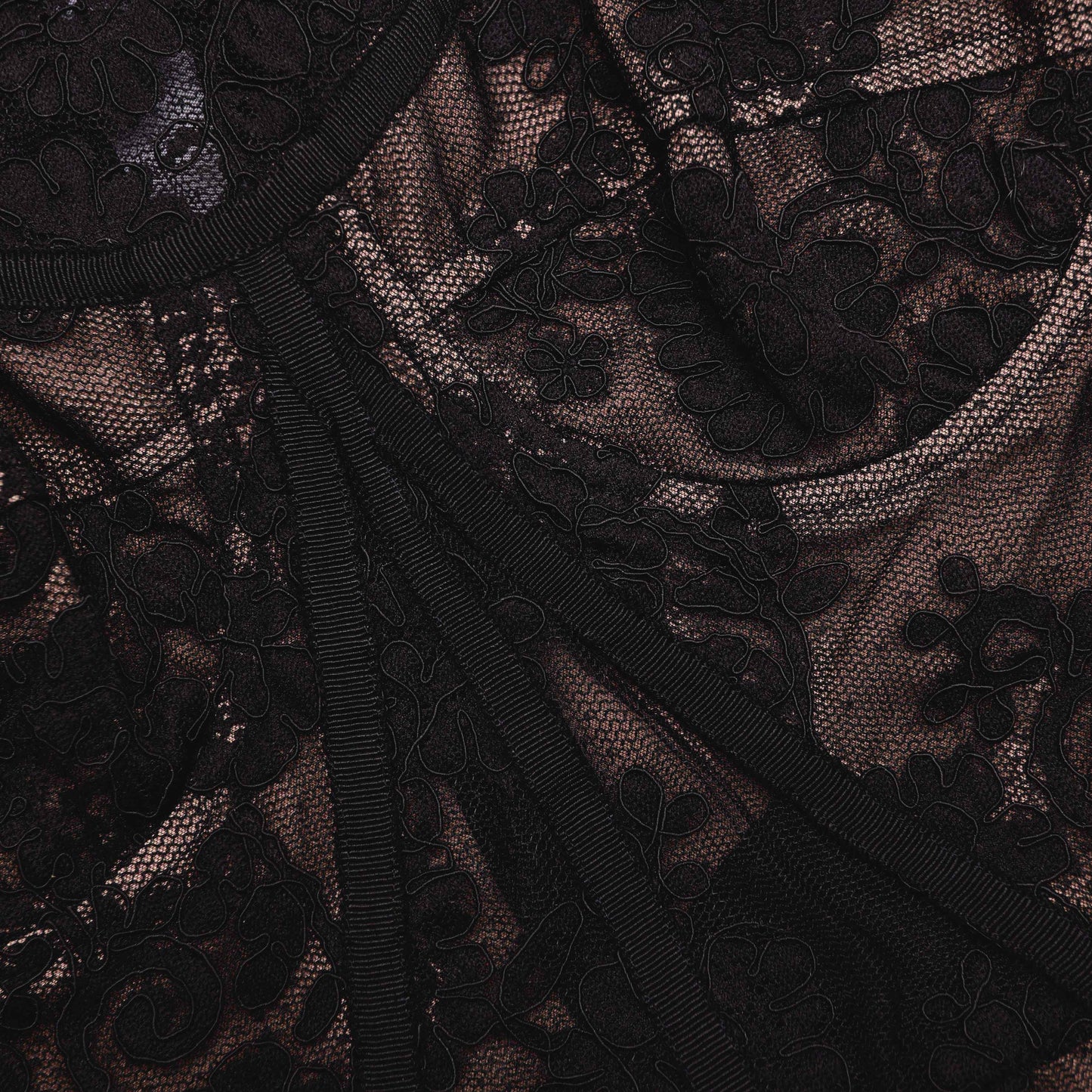 Siyah Dantel Büstiyer Midi Elbise