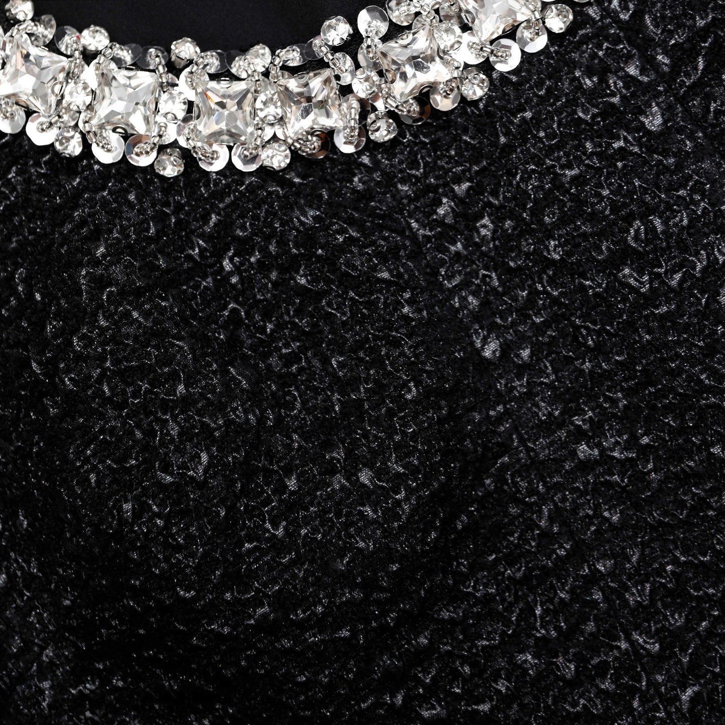 Siyah Dokulu Metalik Mini Elbise