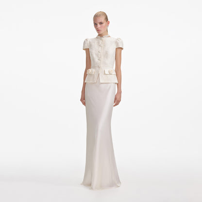 Krem Buklet Fiyonk Detaylı Uzun Elbise