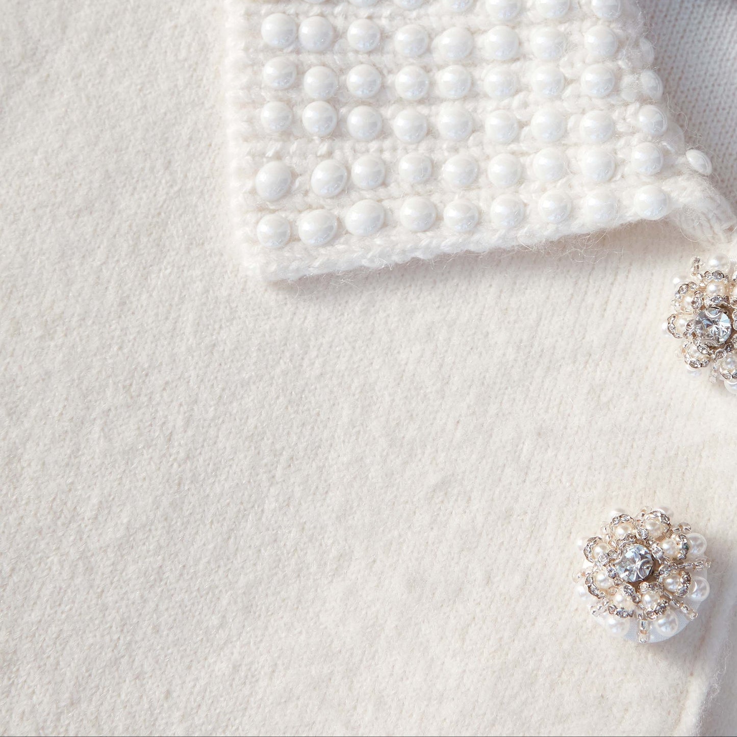 Krem İnci Yaka Alpaka Örgü Üst