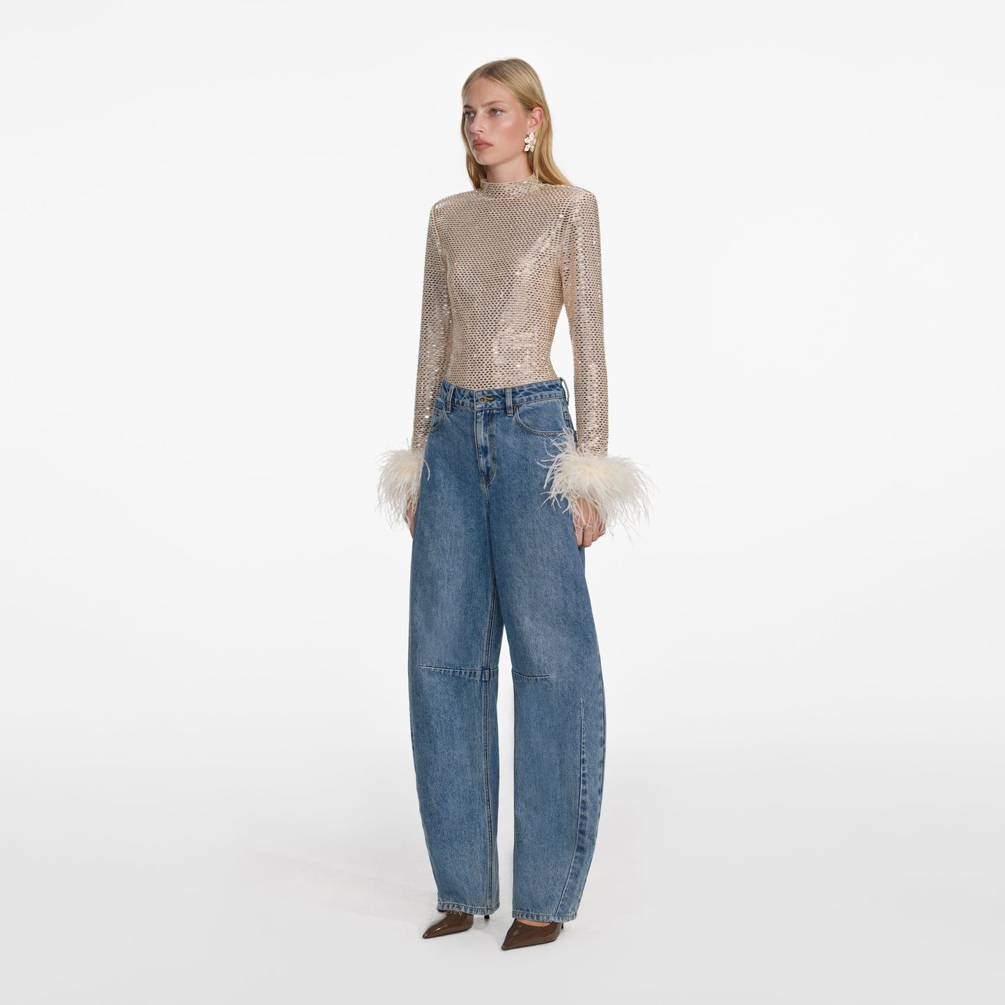 Şampanya Taşlı Tüy Üst