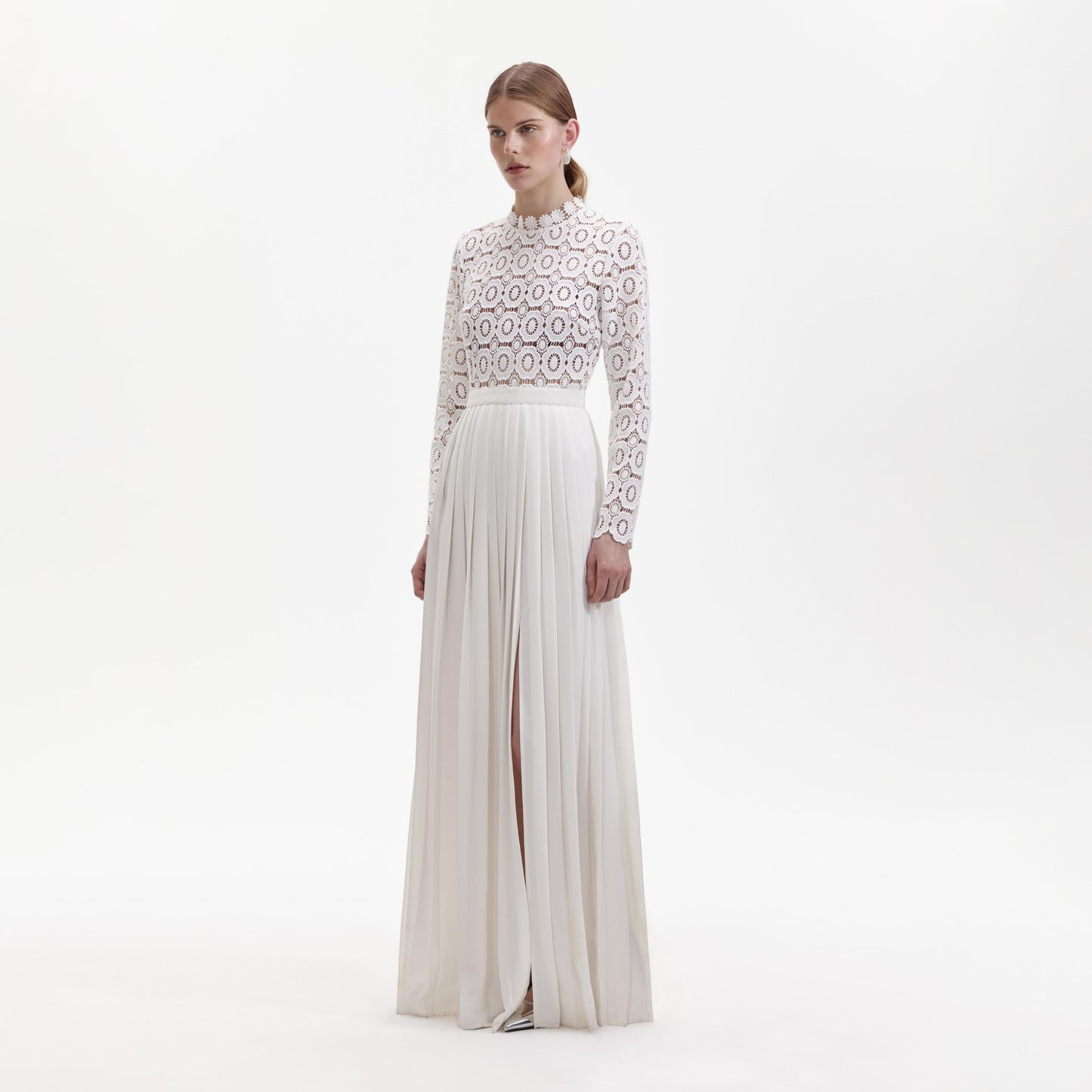 Pileli Tığ İşi Çiçekli Uzun Elbise