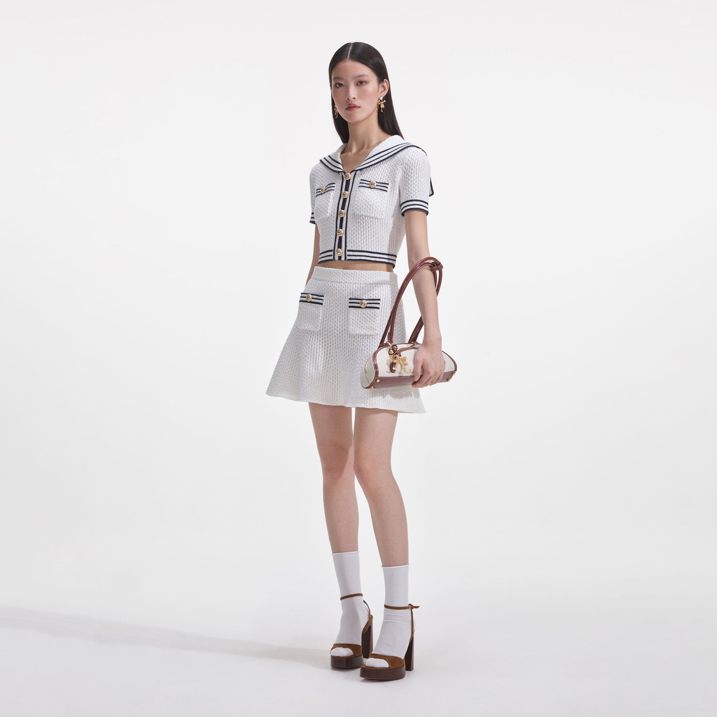 Beyaz Dokulu Örgü Üst