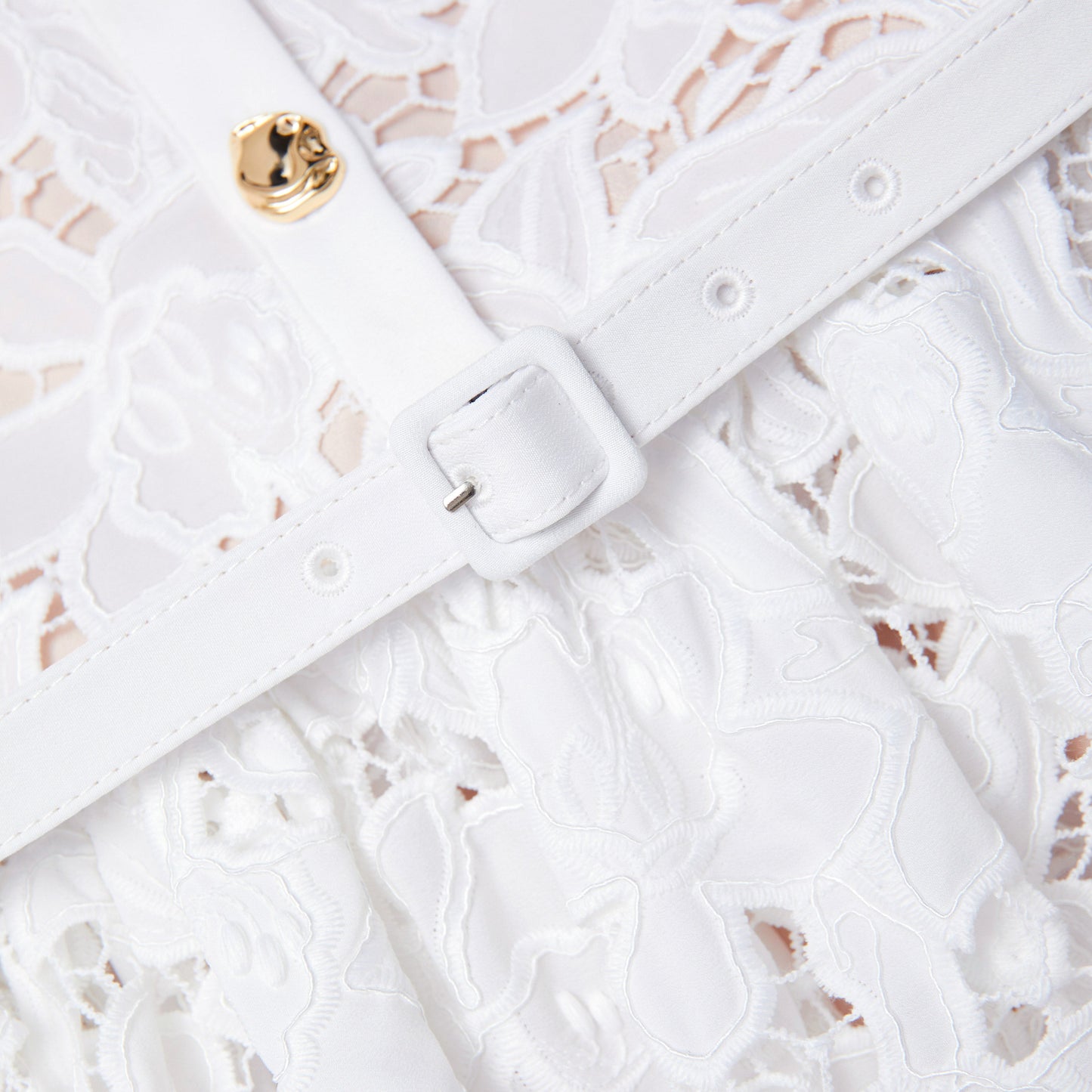 Beyaz Dantel Katmanlı Mini Elbise