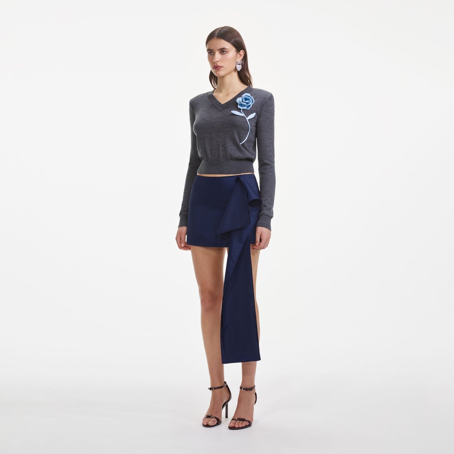 Kömür Mavisi Gül Hafif Kazak