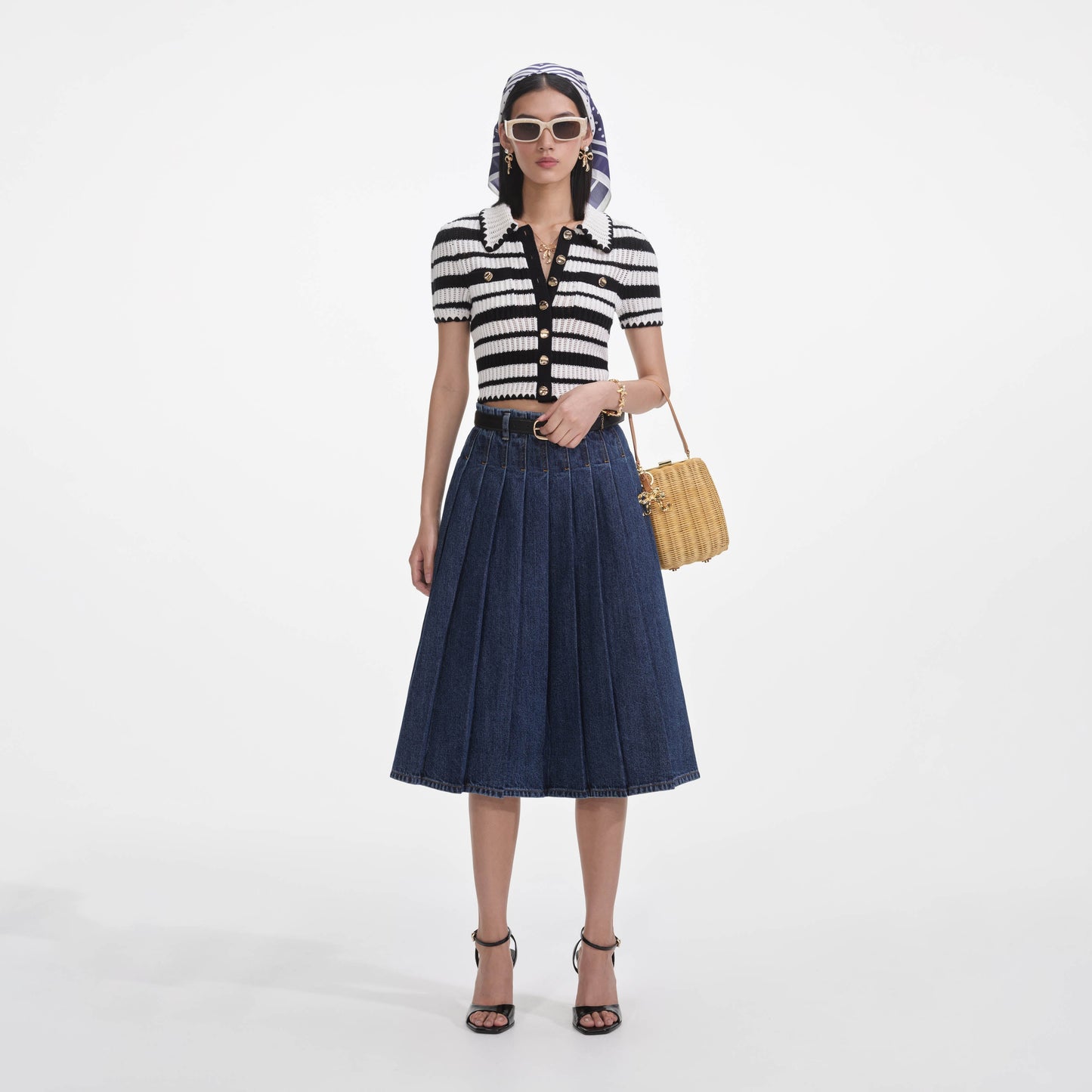 Krem Ve Siyah Çizgili Tığ İşi Üst