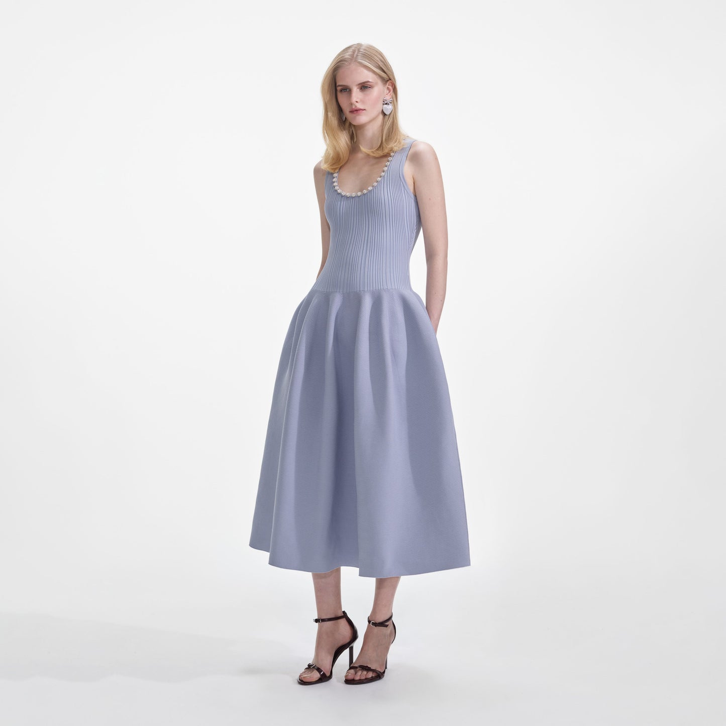 Mavi Ribanalı Örme Pırlanta Midi Elbise