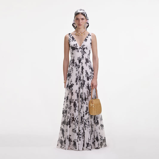 Çiçek Desenli Şifon Uzun Elbise