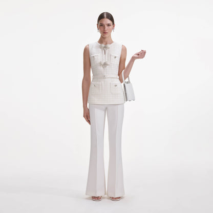 Krem Buklet Fiyonklu Tulum