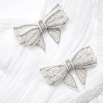 Beyaz Şifon Fiyonklu Uzun Elbise