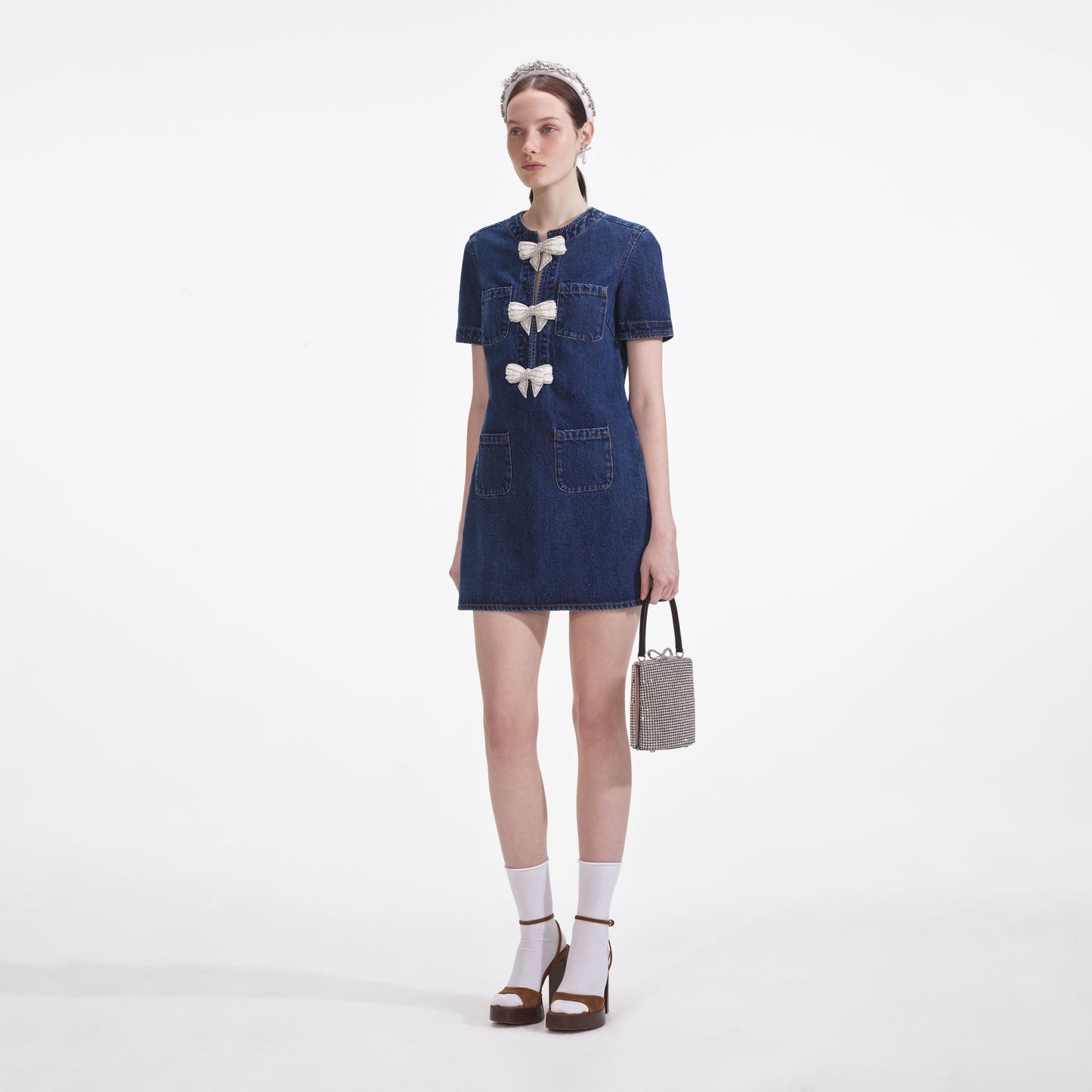 Kot Fiyonklu Mini Elbise