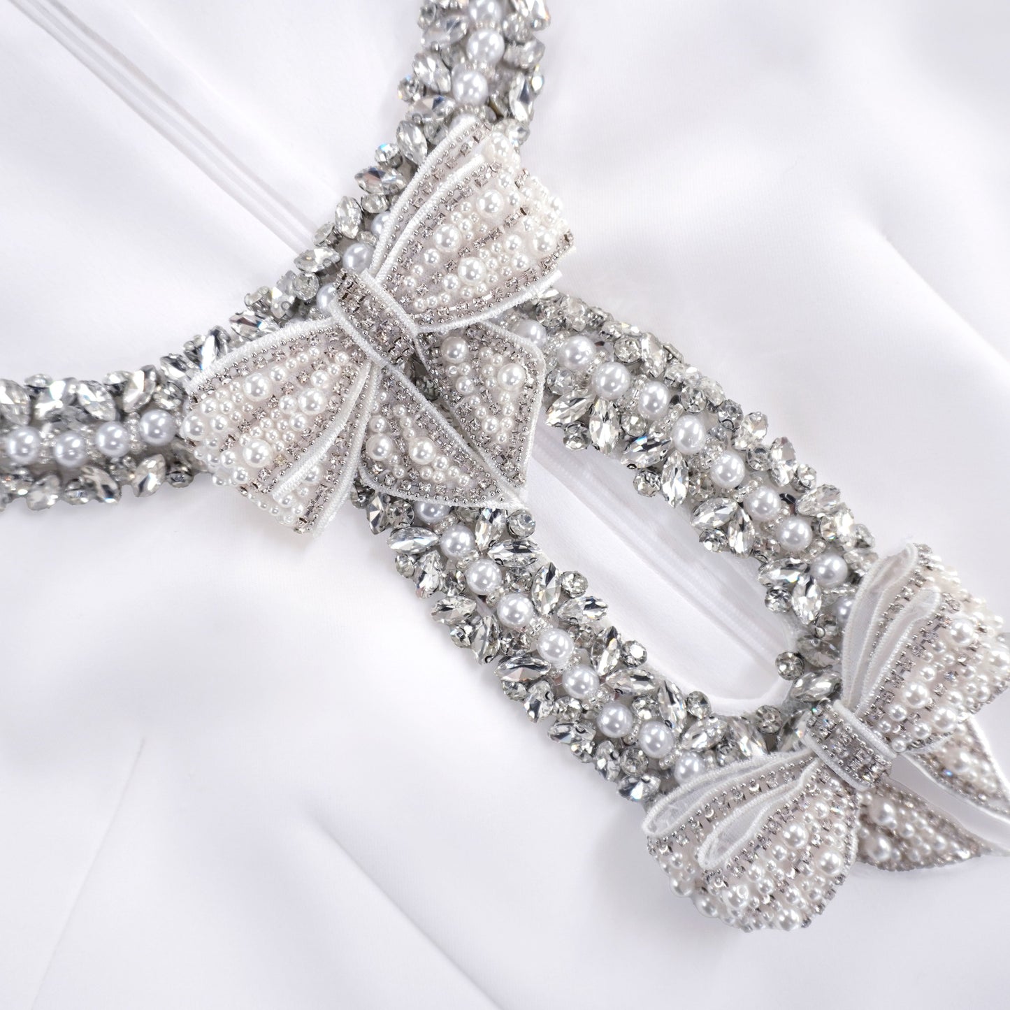 Beyaz Bonded Krep Mini Elbise