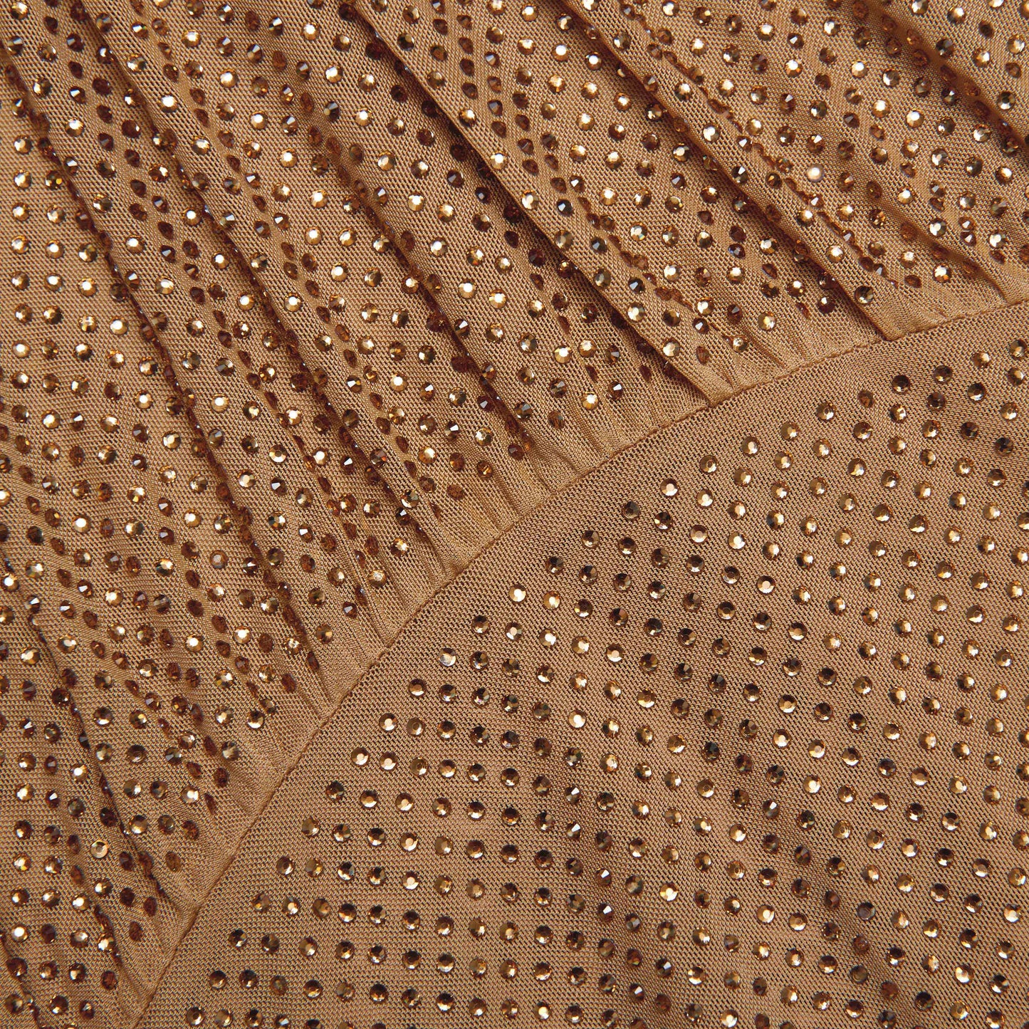 Kahverengi Taşlı Toplanmış Uzun Elbise